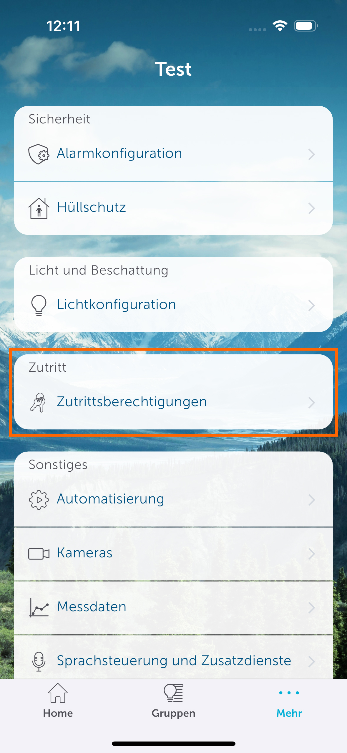 Bild 17: Um aus dem Kamerabild heraus den Türschlossantrieb steuern zu können, öffnen Sie Mehr → Zutrittsberechtigungen.